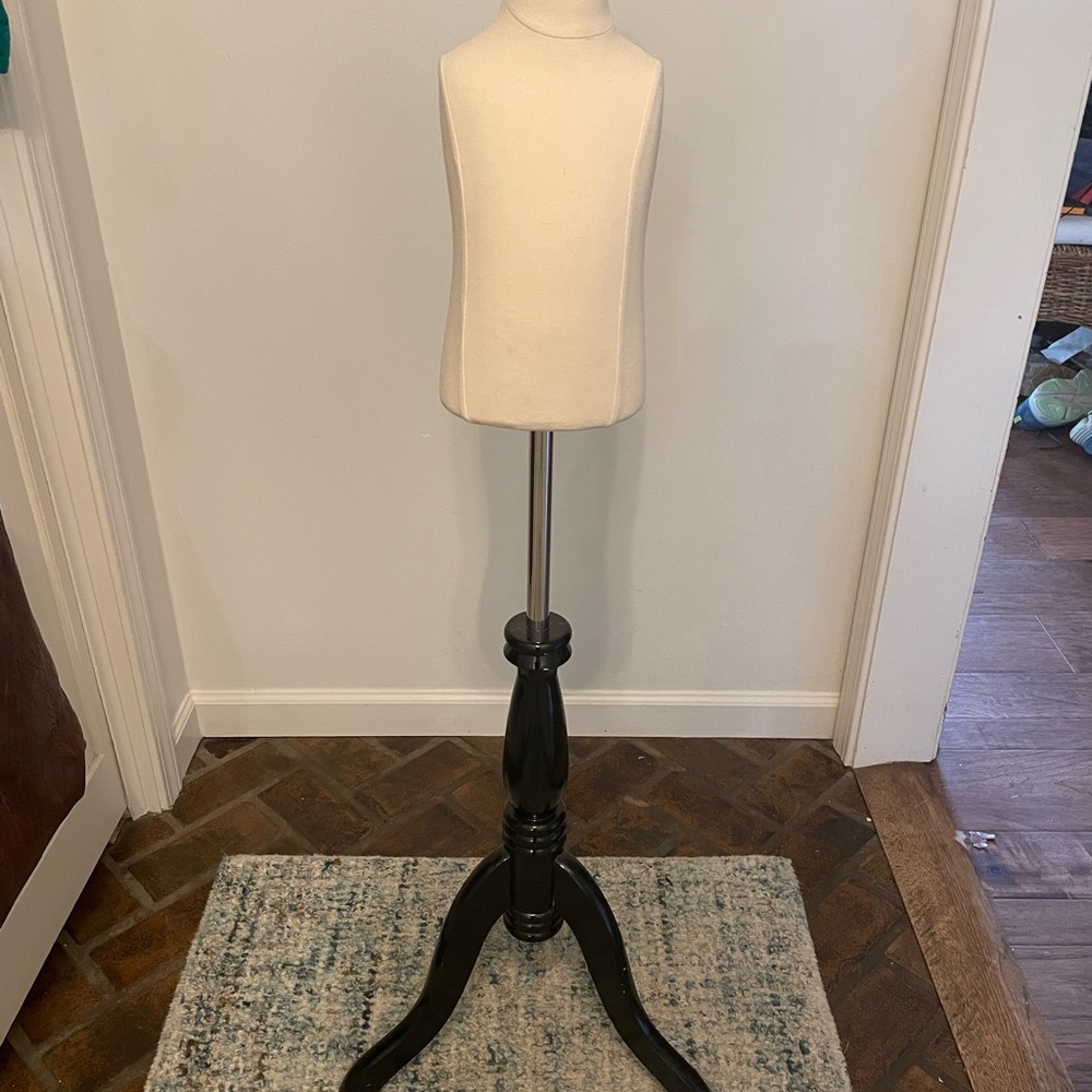 Black Lacquer Mannequin Stand